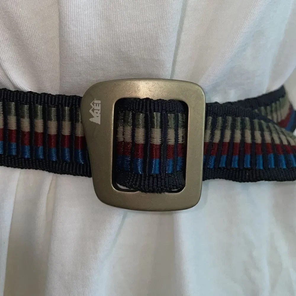 Vintage‎ Bison Designs multi color canvas belt